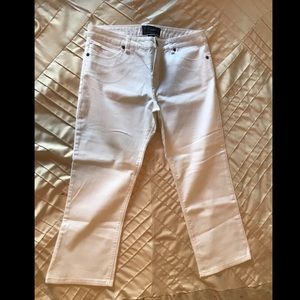 White Sanctuary crop jeans- NWOT